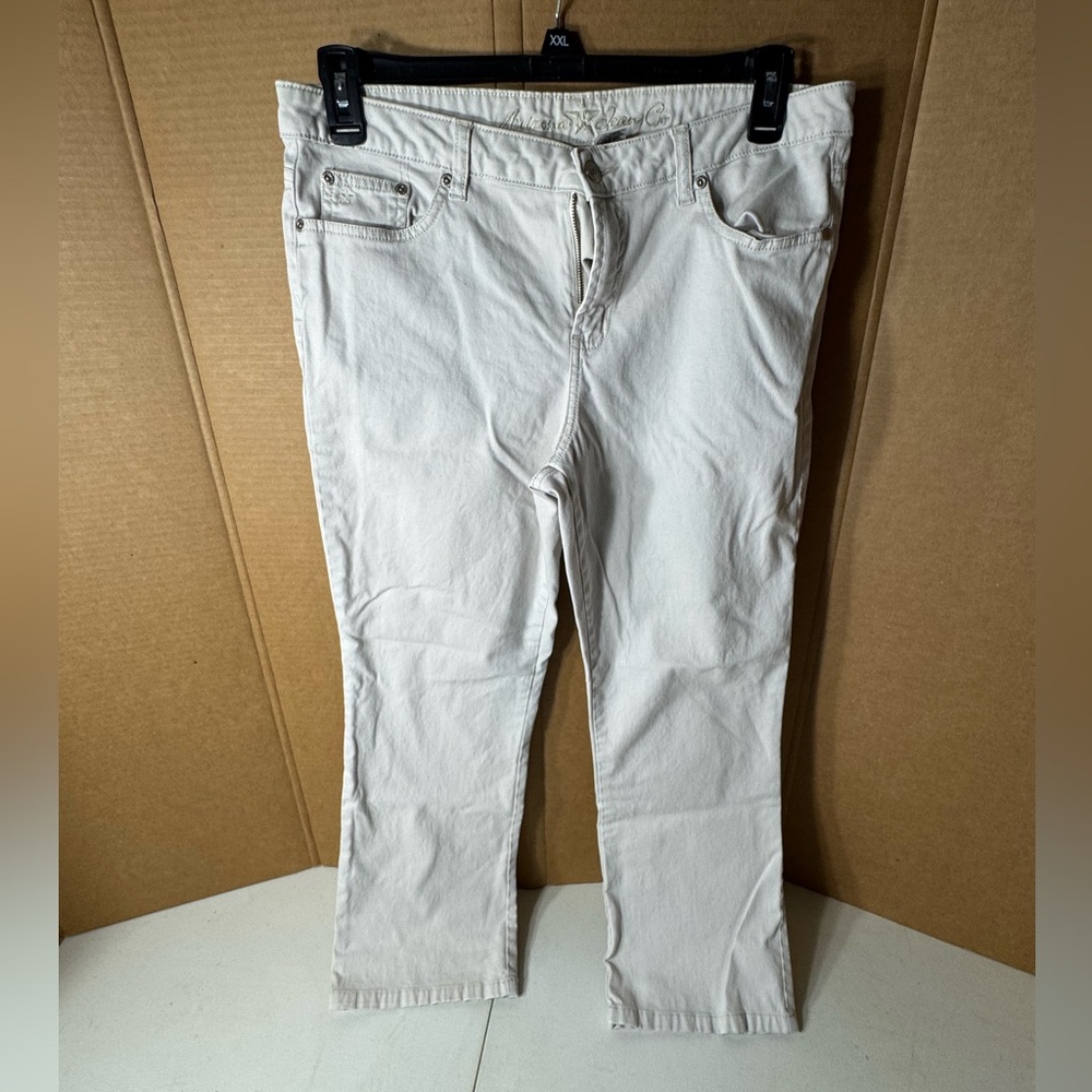 Arizona jeans Cream color size 13 Short